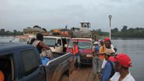 <p> Ferry at Kurupukari crossing. </p>